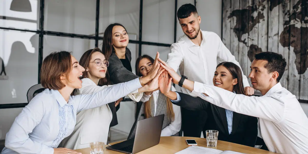 6 Signs Your Small Business Needs a Professional Accountant - Tax services blog post by Invisor CPA, Canadian tax accountants